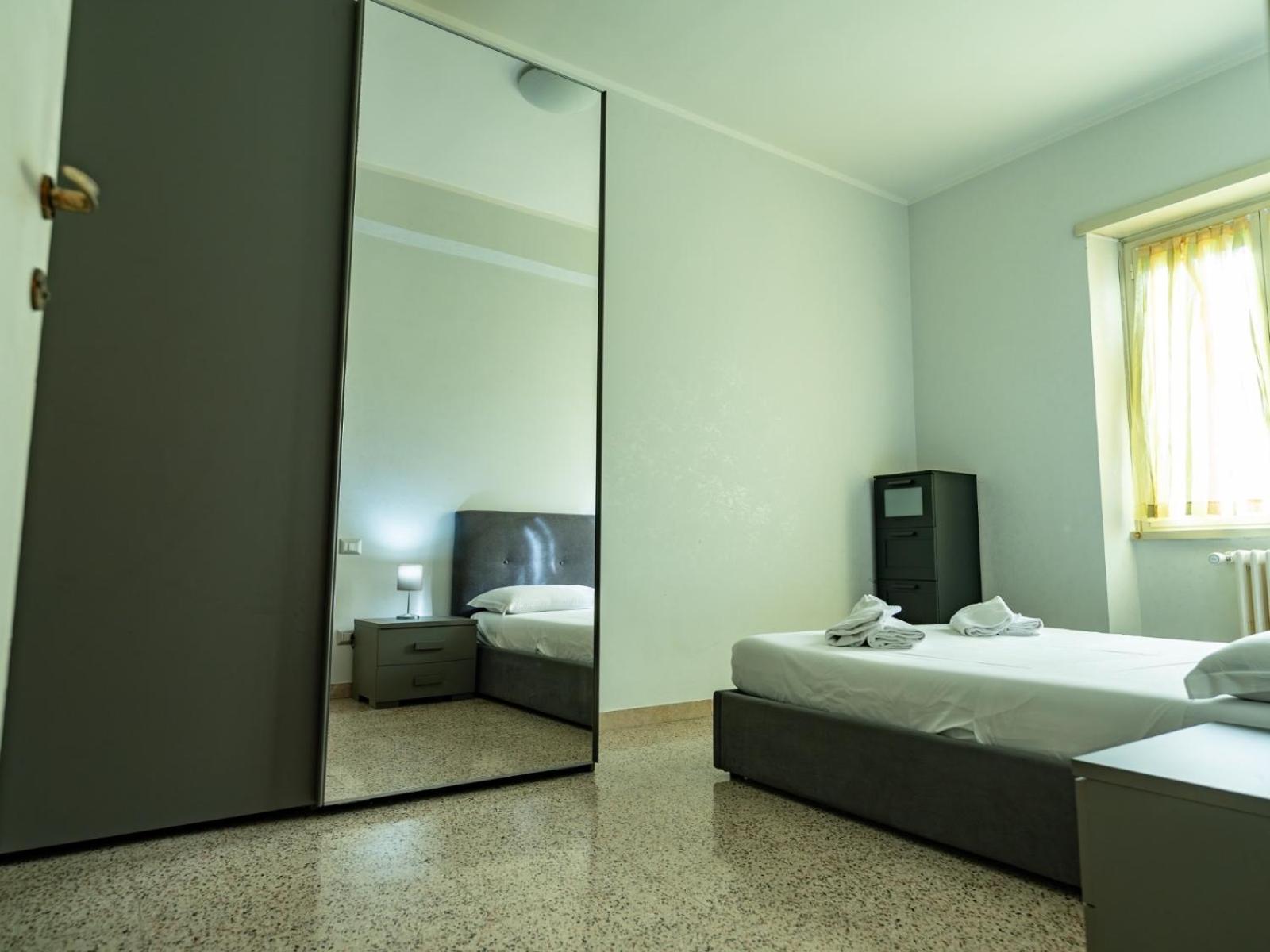 Domus Tuscolana Apartment โรม ภายนอก รูปภาพ